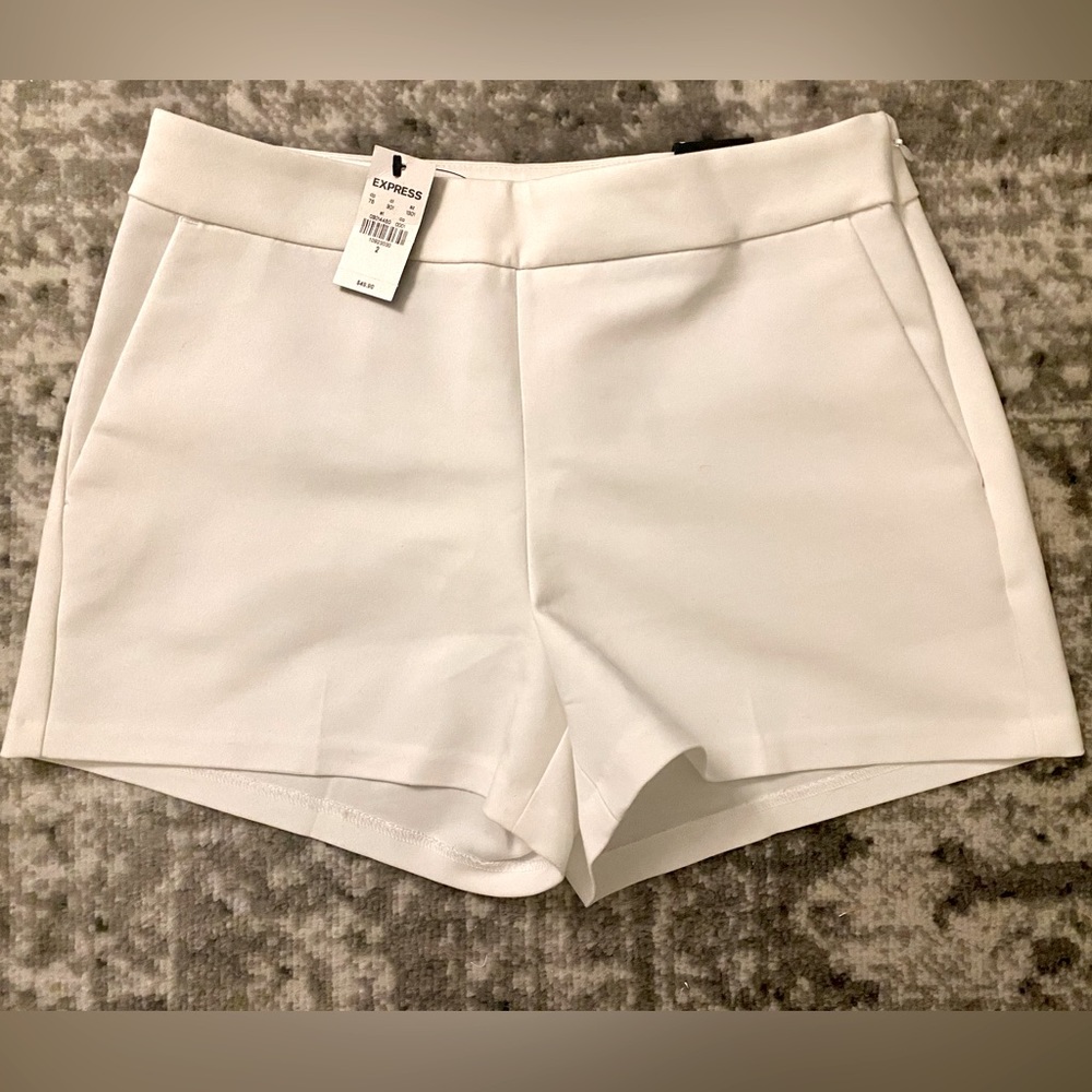 Express mid rise dress shorts